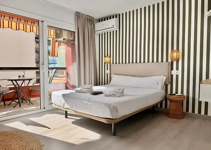 Beachfront - Eaw Homes Appartement Marbellac